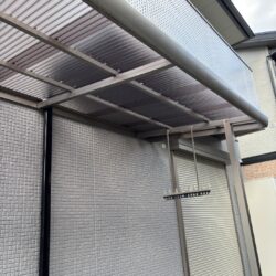 物干しスペースがあります外観